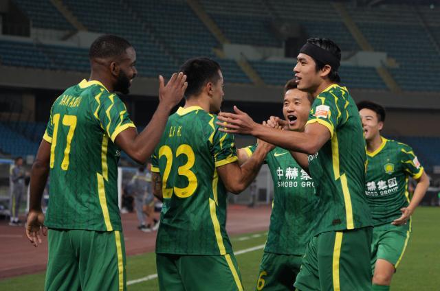 乐鱼app-【前瞻】广州遇残阵河南争3连胜  国安欲送河北首败