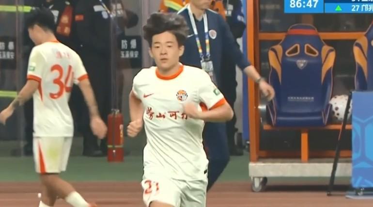 乐鱼集团-记者：邝兆镭和刘致成将在中超第2轮比赛结束后去U17国足报到